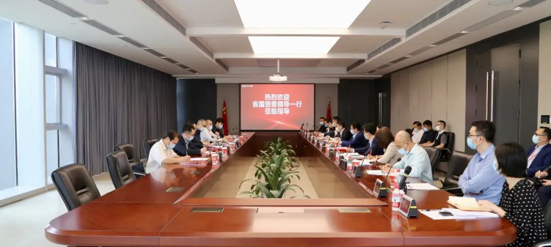 省国资委党委副书记、主任李成到威廉希尓指数500集团所属省广集团调研数字化转型工作