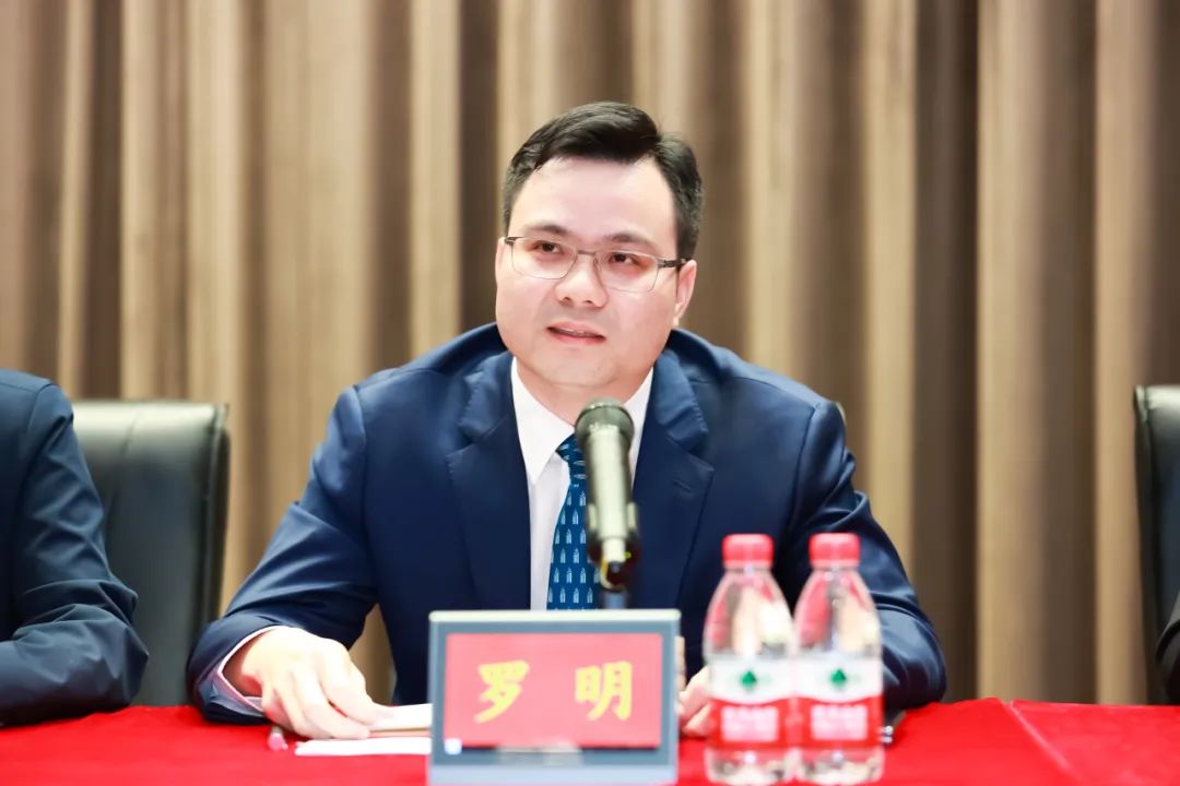 继往开来再出发！威廉希尓指数500集团所属省广集团新一届管理团队正式亮相