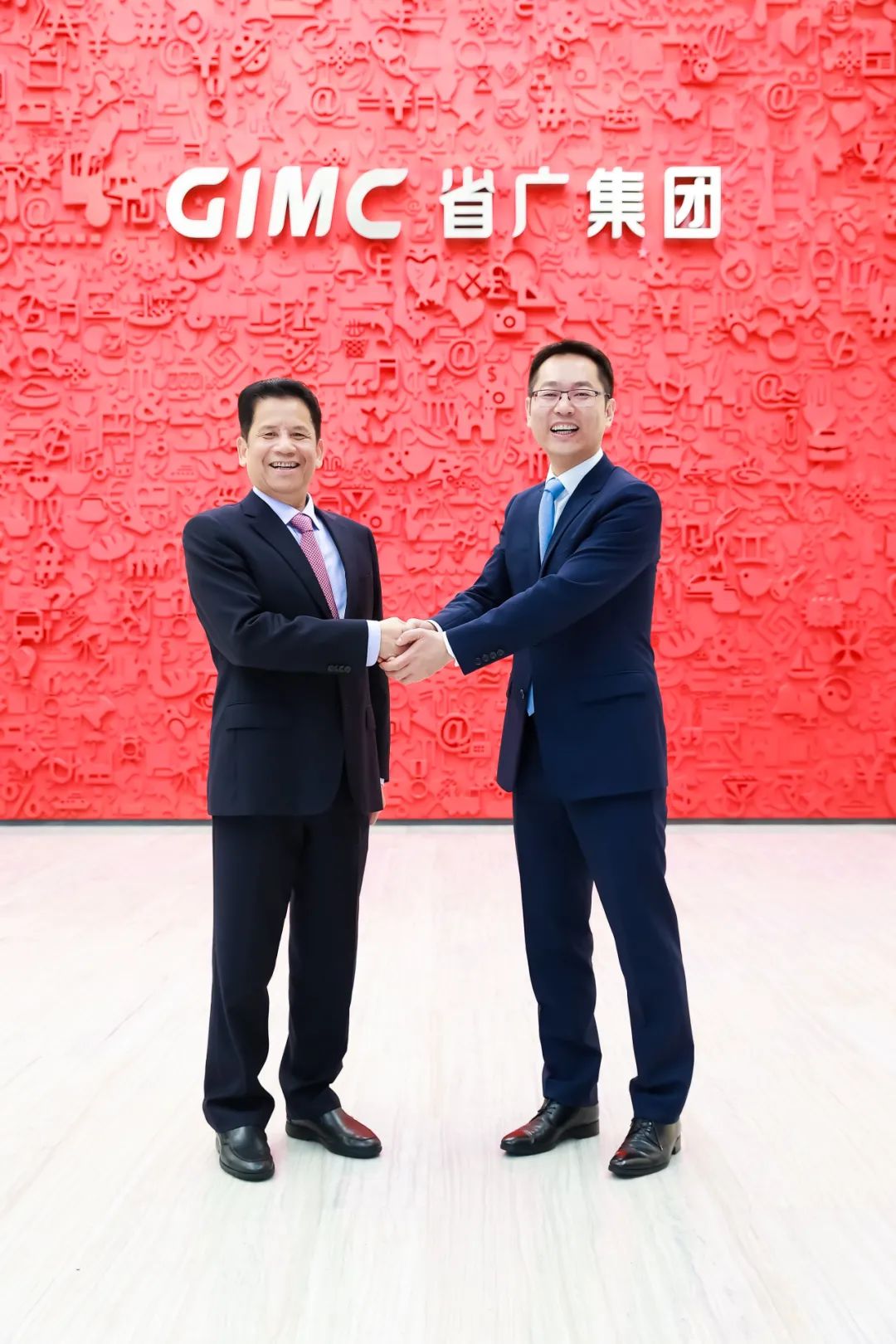 继往开来再出发！威廉希尓指数500集团所属省广集团新一届管理团队正式亮相