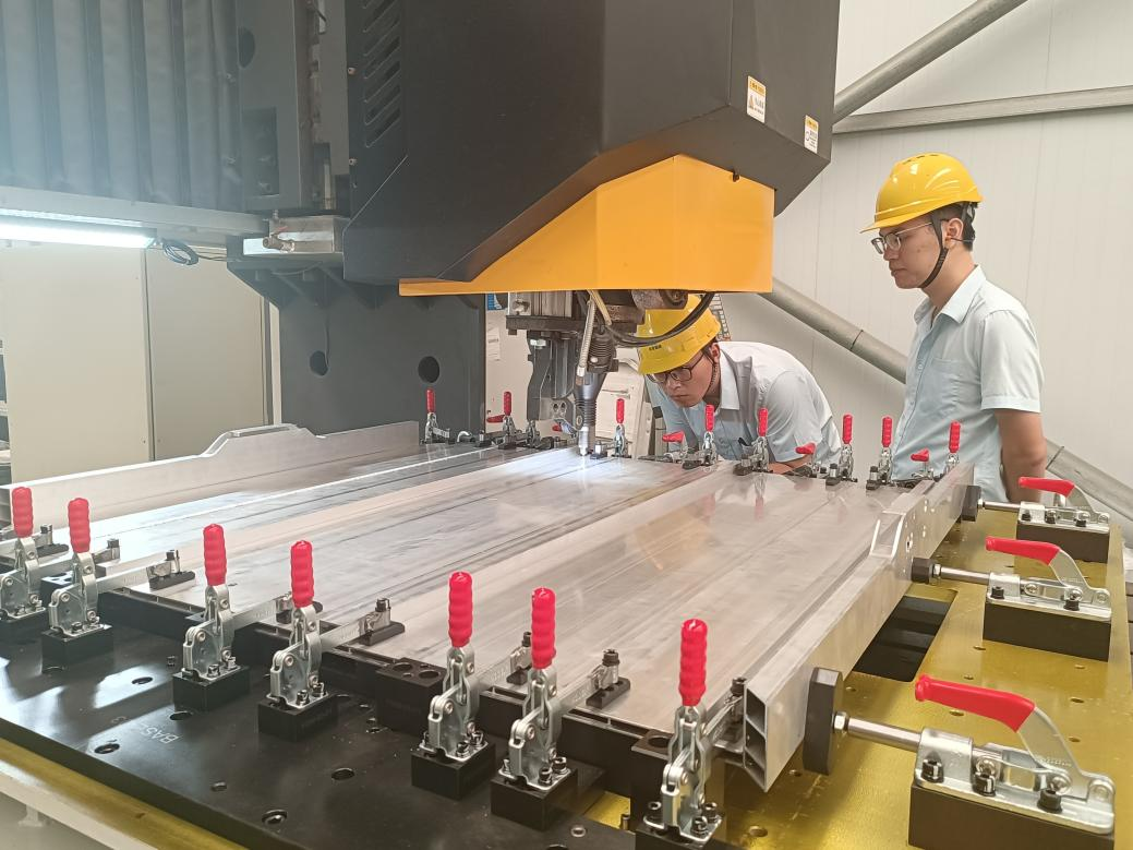 威廉希尓指数500集团深入贯彻全省高质量发展大会精神（三）