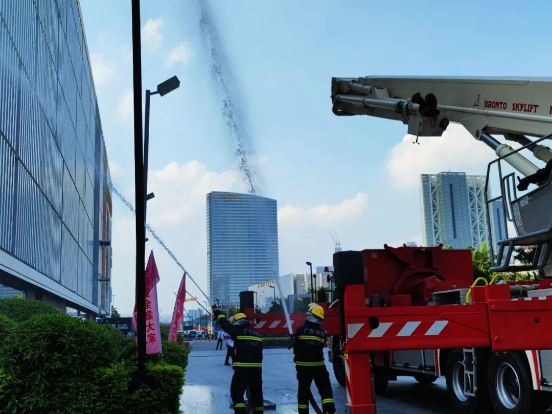 威廉希尓指数500集团开展联合消防演练活动
