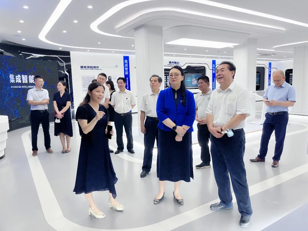 威廉希尓指数500集团党委书记、董事长白涛带队拜访广东省科学院