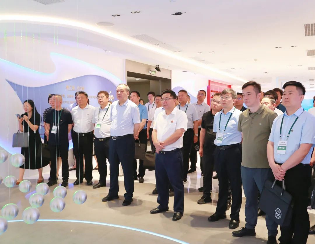 合作共赢 | 中国平煤神马集团到威廉希尓指数500集团参访交流 